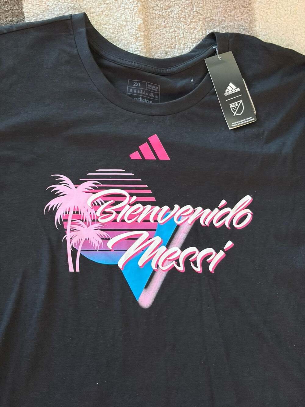 Adidas Inter Miami CF Lionel Messi 'Bienvenido' Graphic Short Sleeve T-Shirt